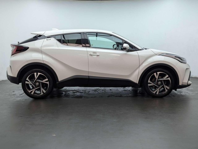 USED 2023 23 TOYOTA C-HR 1.8 C-HR Design HEV CVT 5dr CLICK+COLLECT / HOME DELIVERY