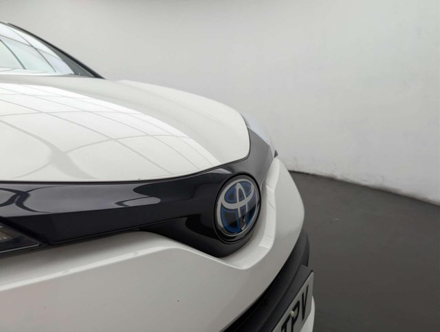 USED 2023 23 TOYOTA C-HR 1.8 C-HR Design HEV CVT 5dr CLICK+COLLECT / HOME DELIVERY