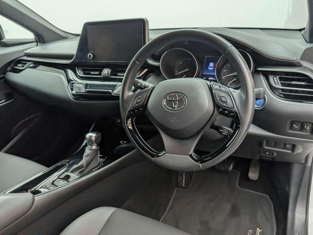 USED 2023 23 TOYOTA C-HR 1.8 C-HR Design HEV CVT 5dr CLICK+COLLECT / HOME DELIVERY
