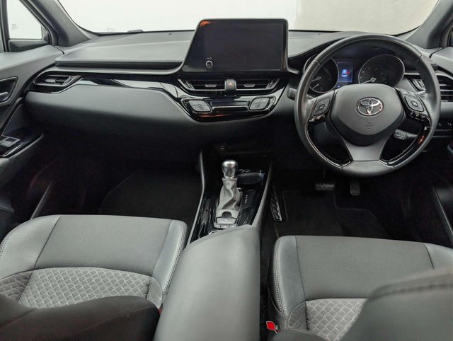USED 2023 23 TOYOTA C-HR 1.8 C-HR Design HEV CVT 5dr CLICK+COLLECT / HOME DELIVERY