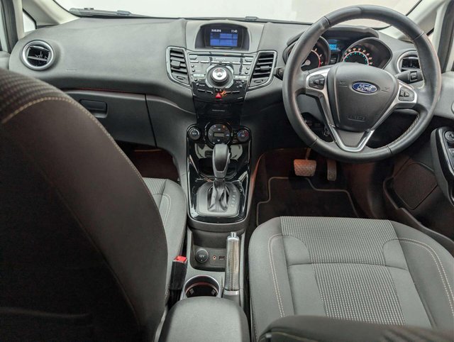 USED 2015 15 FORD FIESTA 1.6 Fiesta Titanium Auto 5dr CLICK+COLLECT / HOME DELIVERY