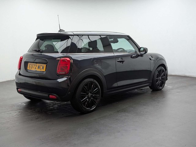 USED 2022 72 MINI HATCH Cooper S Electric Level 3 3dr CLICK+COLLECT / HOME DELIVERY