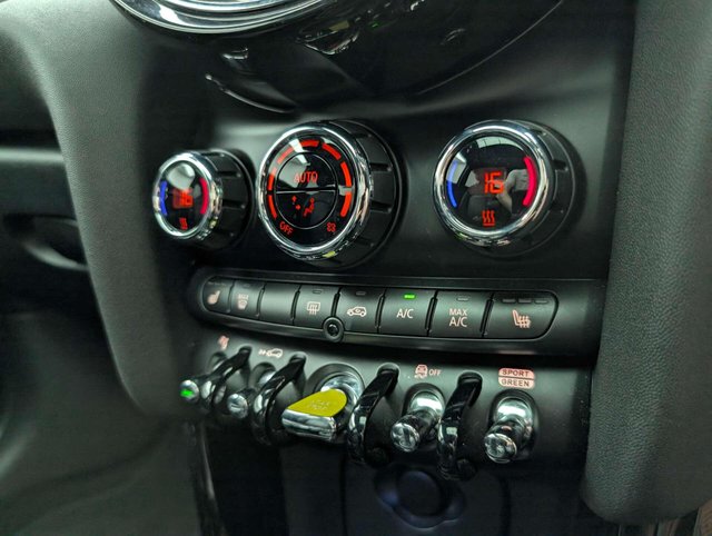 USED 2022 72 MINI HATCH Cooper S Electric Level 3 3dr CLICK+COLLECT / HOME DELIVERY