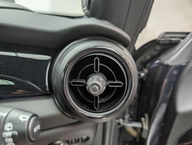 USED 2022 72 MINI HATCH Cooper S Electric Level 3 3dr CLICK+COLLECT / HOME DELIVERY