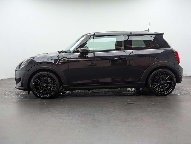USED 2022 72 MINI HATCH Cooper S Electric Level 3 3dr CLICK+COLLECT / HOME DELIVERY
