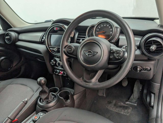 USED 2018 68 MINI HATCH 1.5 Cooper 5dr CLICK+COLLECT / HOME DELIVERY