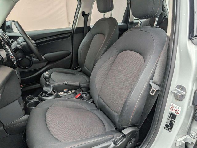 USED 2018 68 MINI HATCH 1.5 Cooper 5dr CLICK+COLLECT / HOME DELIVERY