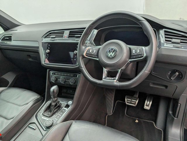 USED 2018 18 VOLKSWAGEN TIGUAN 2.0 Tiguan R-Line TSi BlueMotion Technology 4Motion Semi-Auto 4WD 5dr CLICK+COLLECT / HOME DELIVERY