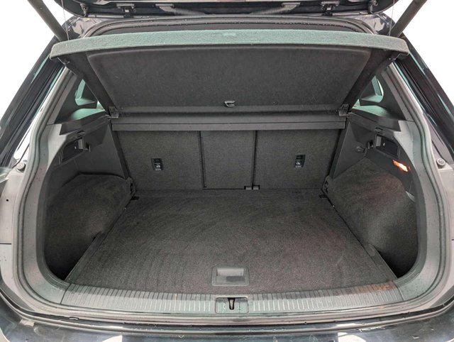USED 2018 18 VOLKSWAGEN TIGUAN 2.0 Tiguan R-Line TSi BlueMotion Technology 4Motion Semi-Auto 4WD 5dr CLICK+COLLECT / HOME DELIVERY