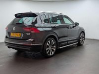 USED 2018 18 VOLKSWAGEN TIGUAN 2.0 Tiguan R-Line TSi BlueMotion Technology 4Motion Semi-Auto 4WD 5dr CLICK+COLLECT / HOME DELIVERY