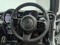 USED 2022 72 MINI HATCH Cooper S Electric Level 2 3dr CLICK+COLLECT / HOME DELIVERY