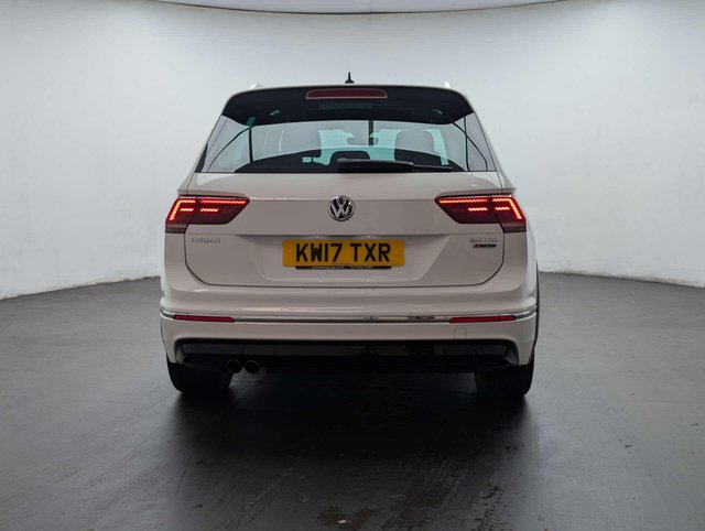 USED 2017 17 VOLKSWAGEN TIGUAN 2.0 Tiguan R-Line TSi BlueMotion Technology 4Motion Semi-Auto 4WD 5dr CLICK+COLLECT / HOME DELIVERY