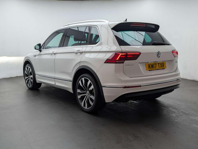 USED 2017 17 VOLKSWAGEN TIGUAN 2.0 Tiguan R-Line TSi BlueMotion Technology 4Motion Semi-Auto 4WD 5dr CLICK+COLLECT / HOME DELIVERY