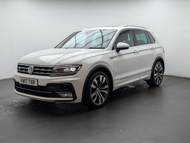 USED 2017 17 VOLKSWAGEN TIGUAN 2.0 Tiguan R-Line TSi BlueMotion Technology 4Motion Semi-Auto 4WD 5dr CLICK+COLLECT / HOME DELIVERY
