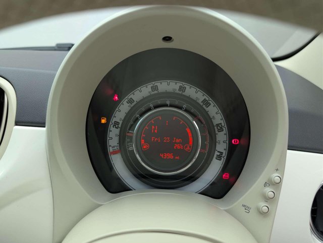 USED 2016 66 FIAT 500 1.2 500 Lounge Semi-Auto 3dr CLICK+COLLECT / HOME DELIVERY