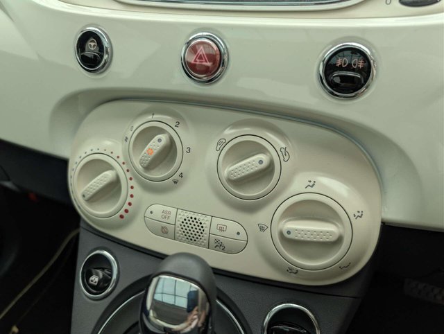 USED 2016 66 FIAT 500 1.2 500 Lounge Semi-Auto 3dr CLICK+COLLECT / HOME DELIVERY