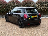 USED 2022 22 MINI Electric Hatch Cooper SE 32.6kWh Shadow Edition HUGE SPEC Hatchback 3dr Electric Auto (184 ps) 