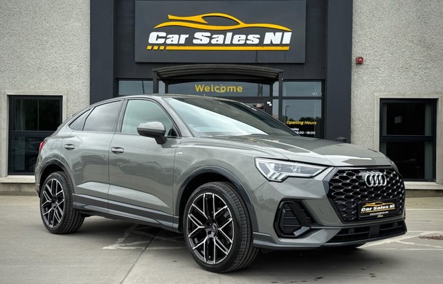 View our AUDI Q3