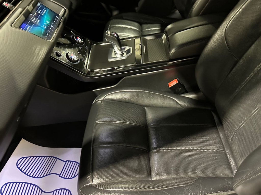 USED 2020 70 LAND ROVER RANGE ROVER EVOQUE 2.0 D180 MHEV R-Dynamic S SUV 5dr Diesel Auto 4WD Euro 6 (s/s) (180 ps) 