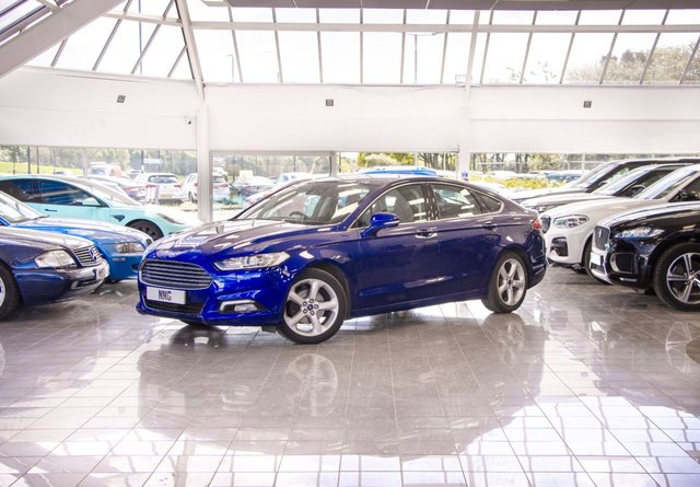View our Ford Mondeo 2.0 TDCi Titanium Hatchback 5dr Diesel Powershift Euro 6 (s/s) (180 ps)