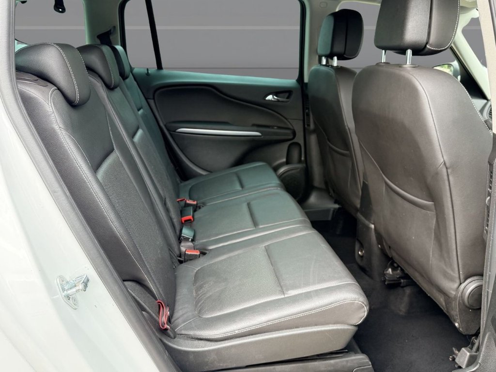 USED 2017 67 VAUXHALL ZAFIRA TOURER 1.4i Turbo SRi Nav MPV 5dr Petrol Auto Euro 6 (140 ps) SAT NAV+APPLE CARPLAY+FULL LEATHER