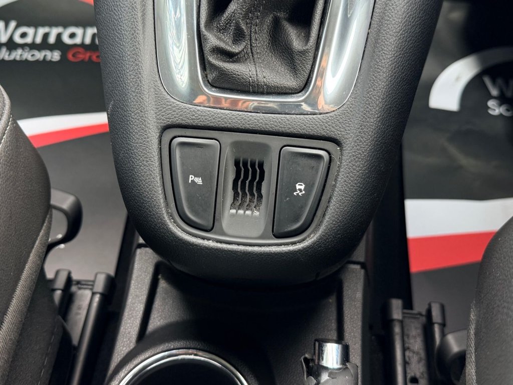 USED 2017 67 VAUXHALL ZAFIRA TOURER 1.4i Turbo SRi Nav MPV 5dr Petrol Auto Euro 6 (140 ps) SAT NAV+APPLE CARPLAY+FULL LEATHER