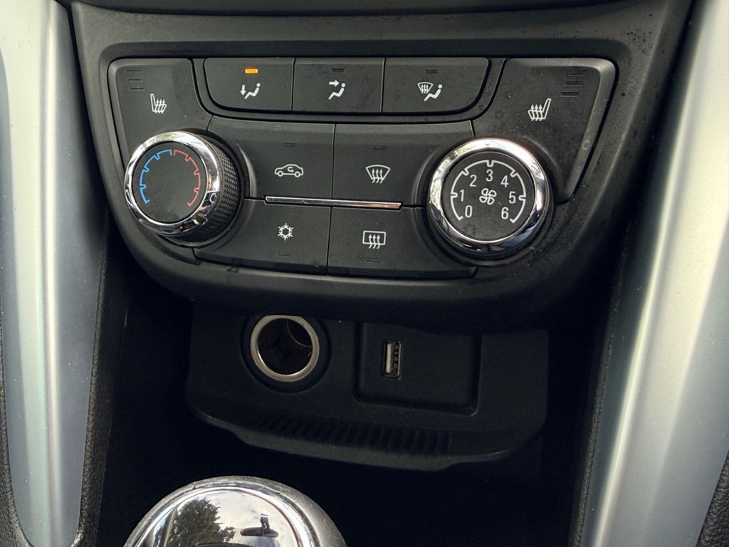 USED 2017 67 VAUXHALL ZAFIRA TOURER 1.4i Turbo SRi Nav MPV 5dr Petrol Auto Euro 6 (140 ps) SAT NAV+APPLE CARPLAY+FULL LEATHER