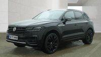 USED 2020 70 VOLKSWAGEN TOUAREG 3.0 TSI V6 Black Edition SUV 5dr Petrol Tiptronic 4Motion Euro 6 (s/s) (340 ps)+2 KEYS+1 FORMER KEEPER+HISTORY+FULL LEATHER HEATED SEATS+PRIVACY+PANORAMIC SUNROOF+PARK CONTROL WITH CAMERA+DIGITAL DASH+BLUETOOTH+MEDIA+NAV+21