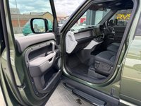 USED 2026 26 LAND ROVER DEFENDER 110 3.0 D250 MHEV S Hard Top SUV 5dr Diesel Auto 4WD MWB Euro 6 (s/s) (249 ps) REAR SEAT CONV' & URBAN STYLING