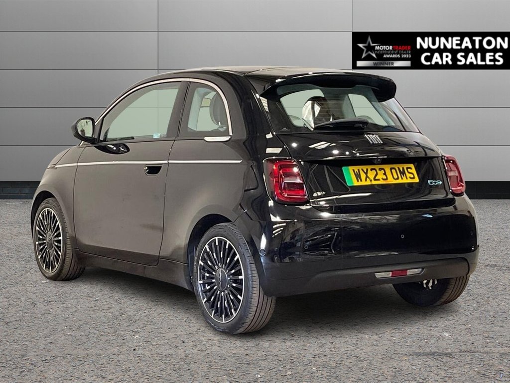 USED 2023 23 FIAT 500E 42kWh La Prima By Bocelli Hatchback 3dr Electric Auto (118 ps) One Owner - Full History