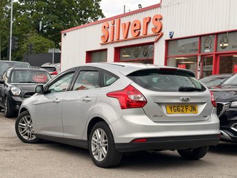 View our FORD FOCUS