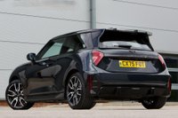 USED 2025 75 MINI ELECTRIC COOPER SE 54.2kWh Sport Auto 3dr MINI WARRANTY NOV 2028-1 OWNER