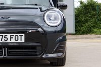 USED 2025 75 MINI ELECTRIC COOPER SE 54.2kWh Sport Auto 3dr MINI WARRANTY NOV 2028-1 OWNER