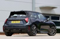USED 2025 75 MINI ELECTRIC COOPER SE 54.2kWh Sport Auto 3dr MINI WARRANTY NOV 2028-1 OWNER
