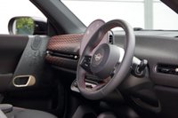 USED 2025 75 MINI ELECTRIC COOPER SE 54.2kWh Sport Auto 3dr MINI WARRANTY NOV 2028-1 OWNER