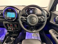 USED 2020 70 MINI CLUBMAN 1.5 COOPER EXCLUSIVE ESTATE 135 BHP + SAT NAV + HEATED LEATHER SIX MONTH WARRANTY JUNE 2027 MOT