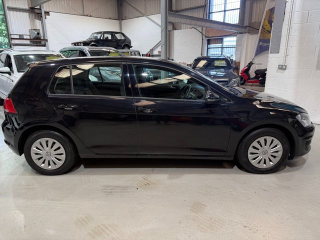 View our VOLKSWAGEN GOLF