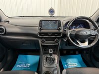USED 2018 68 HYUNDAI KONA 1.0 T-GDi Blue Drive Premium SUV 5dr Petrol Manual 120 bhp 