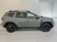 USED 2022 DACIA DUSTER 1.0 TCe Bi-Fuel Extreme SE SUV 5dr B/F Manual 100 bhp 