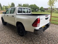 USED 2016 66 TOYOTA HI-LUX 2.4 D-4D Active Pickup Double Cab 4dr Diesel Manual 4WD Euro 6 (150 ps) BEST VALUE VANS AND TRUCKS IN UK