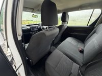 USED 2016 66 TOYOTA HI-LUX 2.4 D-4D Active Pickup Double Cab 4dr Diesel Manual 4WD Euro 6 (150 ps) BEST VALUE VANS AND TRUCKS IN UK