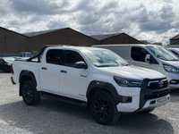 USED 2022 22 TOYOTA HI-LUX 2.8 D-4D Invincible X Pickup Double Cab 4dr Diesel Auto 4WD Euro 6 (s/s) (204 ps) 