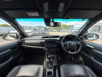 USED 2022 22 TOYOTA HI-LUX 2.8 D-4D Invincible X Pickup Double Cab 4dr Diesel Auto 4WD Euro 6 (s/s) (204 ps) 