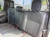 USED 2022 22 TOYOTA HI-LUX 2.8 D-4D Invincible X Pickup Double Cab 4dr Diesel Auto 4WD Euro 6 (s/s) (204 ps) 