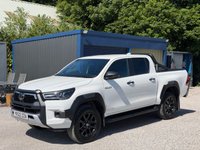 USED 2022 22 TOYOTA HI-LUX 2.8 D-4D Invincible X Pickup Double Cab 4dr Diesel Auto 4WD Euro 6 (s/s) (204 ps) 