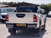 USED 2022 22 TOYOTA HI-LUX 2.8 D-4D Invincible X Pickup Double Cab 4dr Diesel Auto 4WD Euro 6 (s/s) (204 ps) 