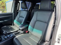 USED 2022 22 TOYOTA HI-LUX 2.8 D-4D Invincible X Pickup Double Cab 4dr Diesel Auto 4WD Euro 6 (s/s) (204 ps) 