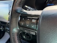 USED 2022 22 TOYOTA HI-LUX 2.8 D-4D Invincible X Pickup Double Cab 4dr Diesel Auto 4WD Euro 6 (s/s) (204 ps) 