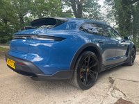 USED 2022 72 PORSCHE TAYCAN Performance Plus 93.4kWh 4S Cross Turismo 5dr Electric Auto 4WD (11kW Charger) (571 ps) 8.9% APR FINANCE RATES
