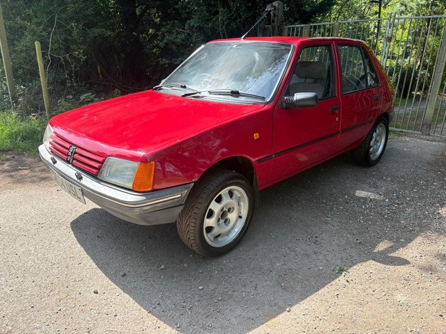View our PEUGEOT 205